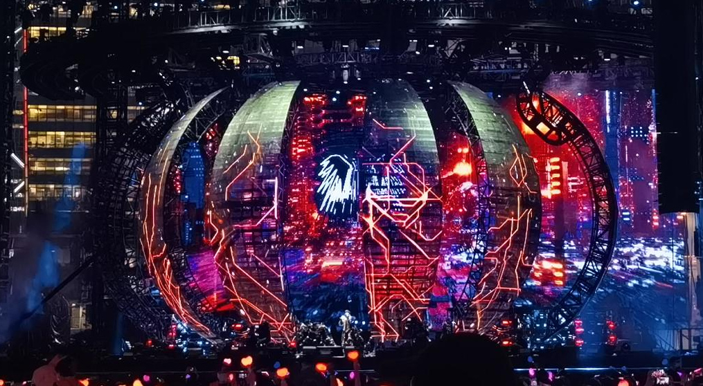 2023周杰伦香港演唱会,联诚发LED球形屏和荧光棒系列产品闪耀全场！